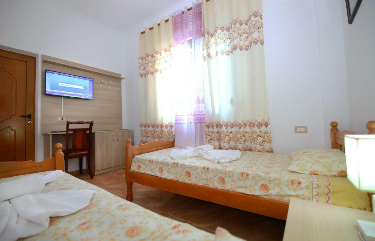 My Home Guest House-Apartment Дуррес Екстер'єр фото